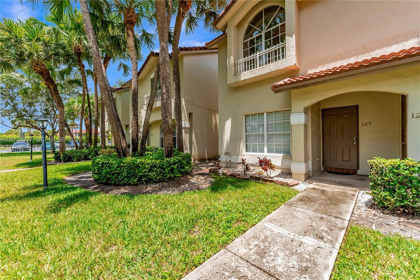 127 NW 108th Ave # 643L, Pembroke Pines, FL 33026 photo 2