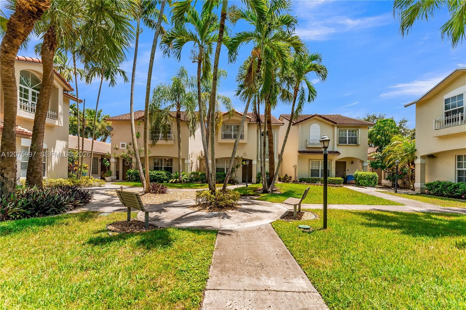 127 NW 108th Ave # 643L, Pembroke Pines, FL 33026 photo 5