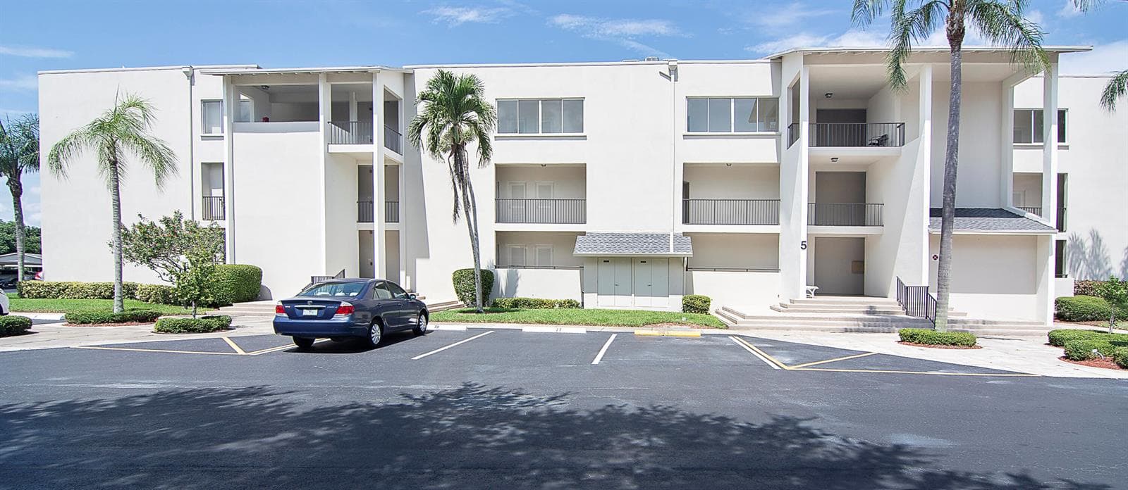 11811 Ave Of The PGA # 5-3C, Palm Beach Gardens, FL 33418