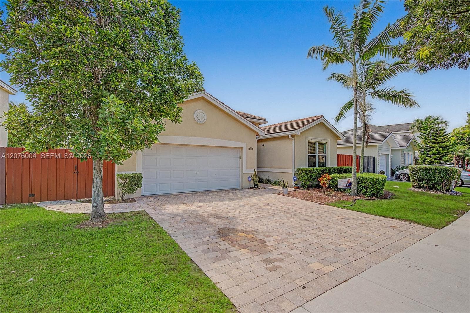527 SE 31st Ave, Homestead, FL 33033 photo 3