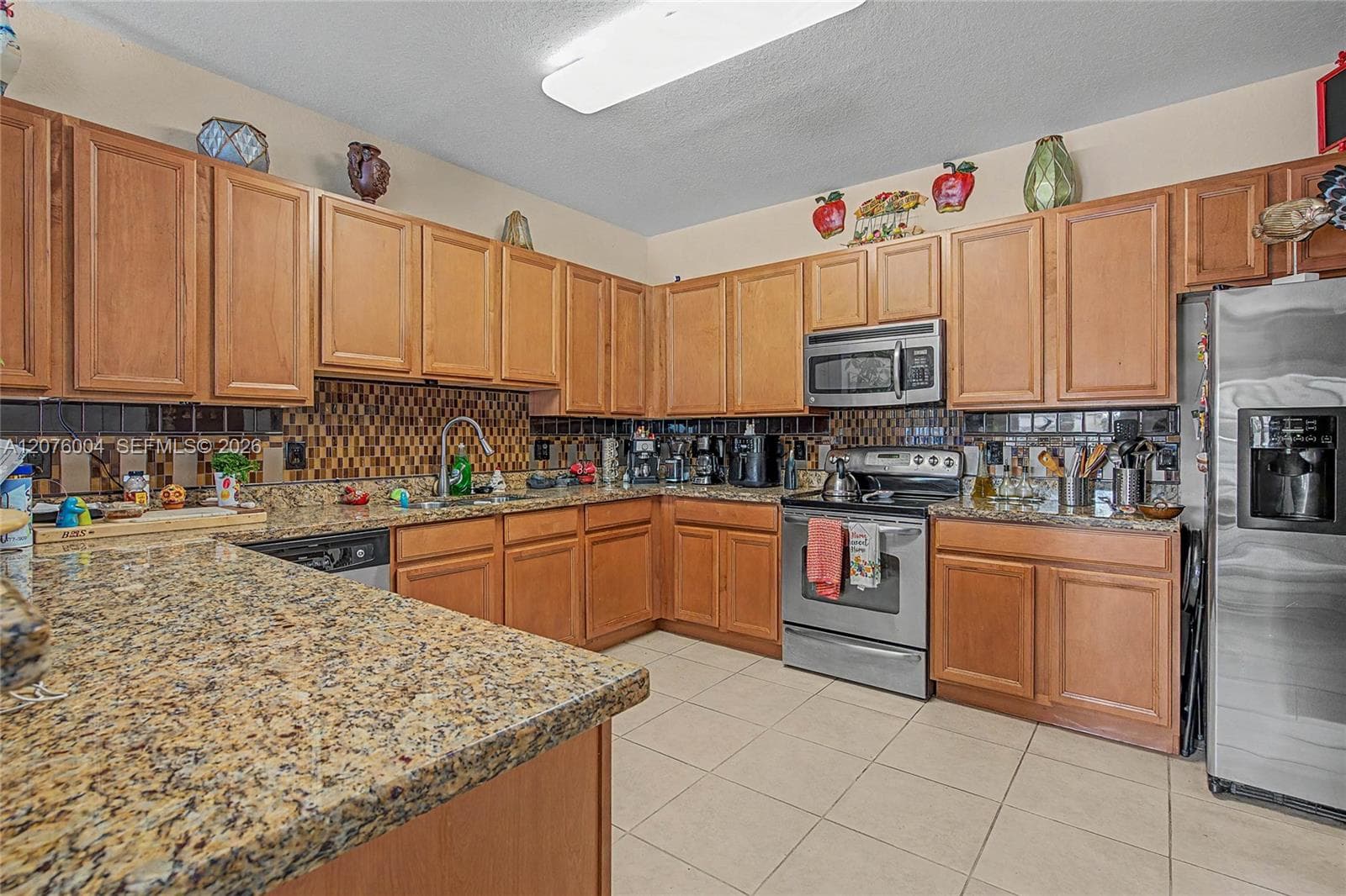 527 SE 31st Ave, Homestead, FL 33033 photo 4