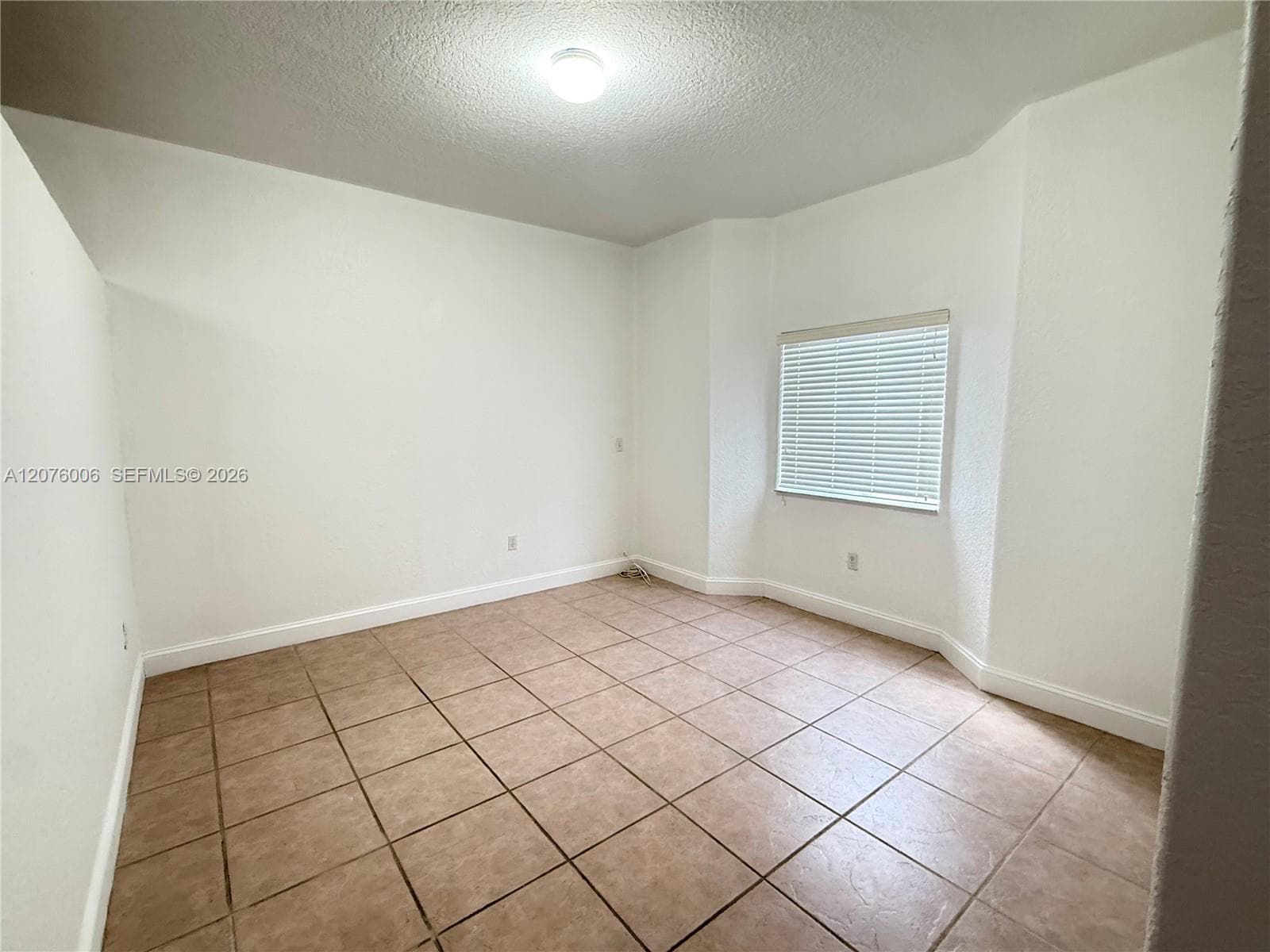 15957 SW 54th Ter, Miami, FL 33185 photo 5