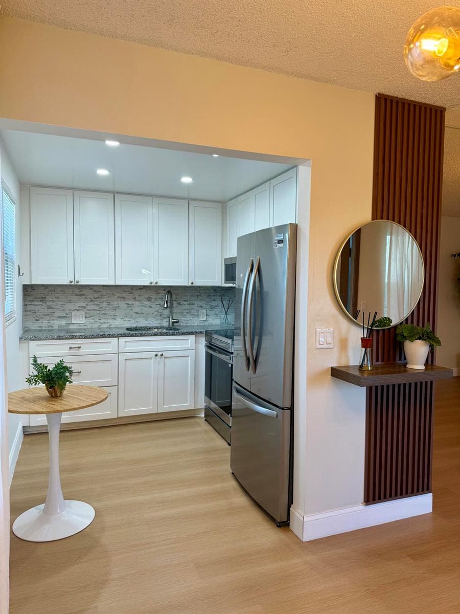 402 Brighton J # J, Boca Raton, FL 33434 photo 2