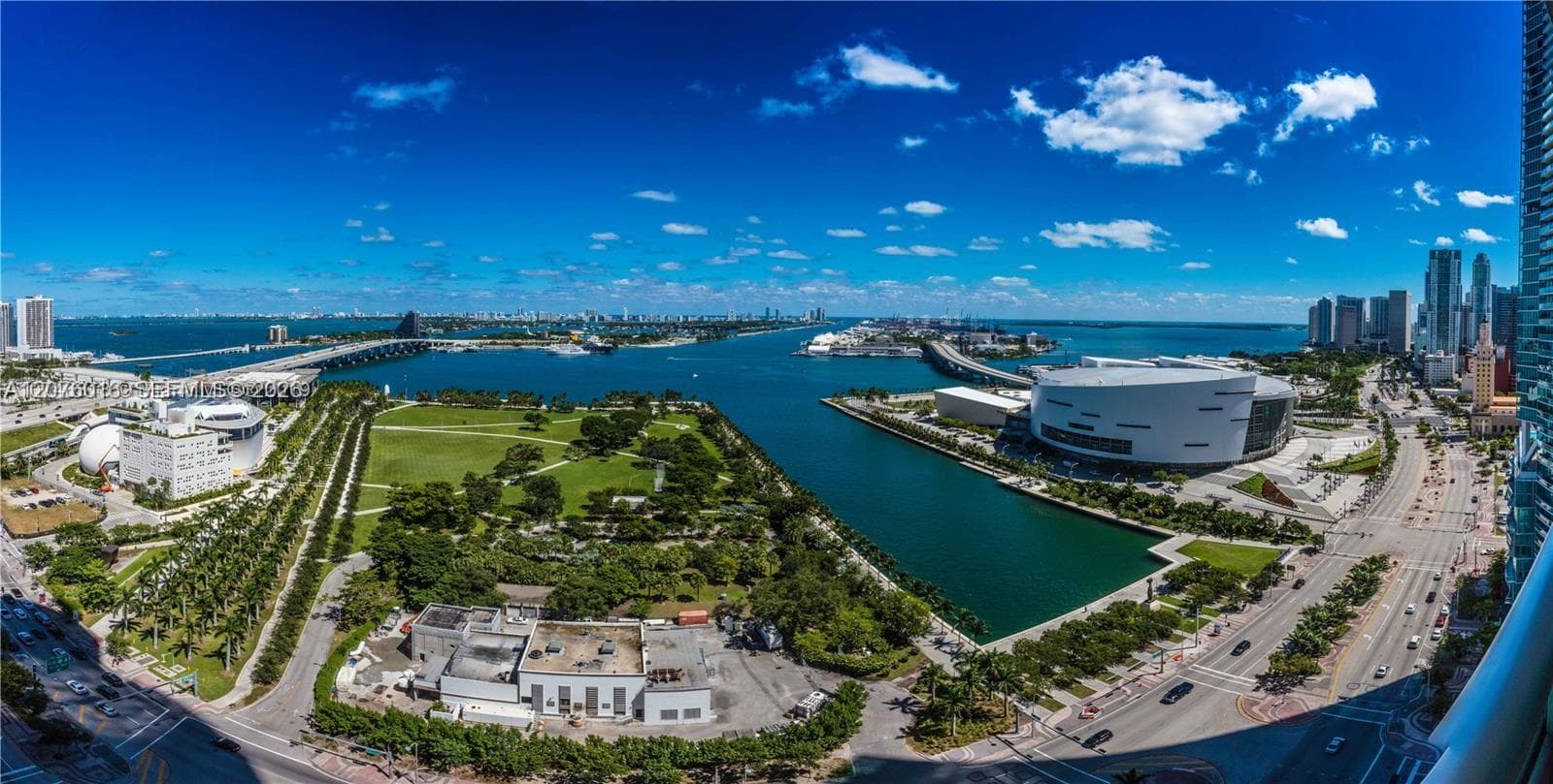 900 Biscayne Blvd # 2604, Miami, FL 33132