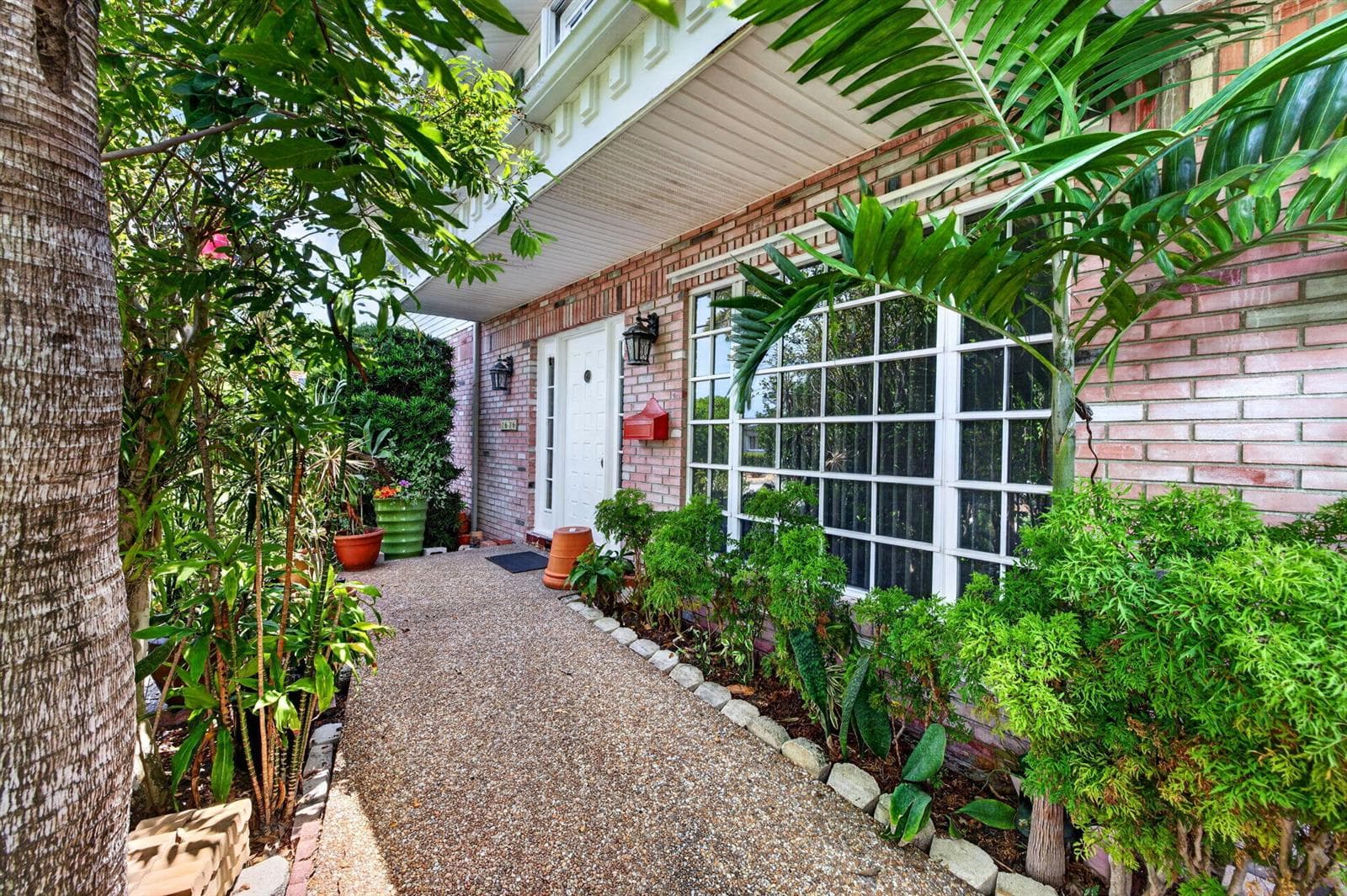 1636 SE 14TH Street, Fort Lauderdale, FL 33316 photo 5