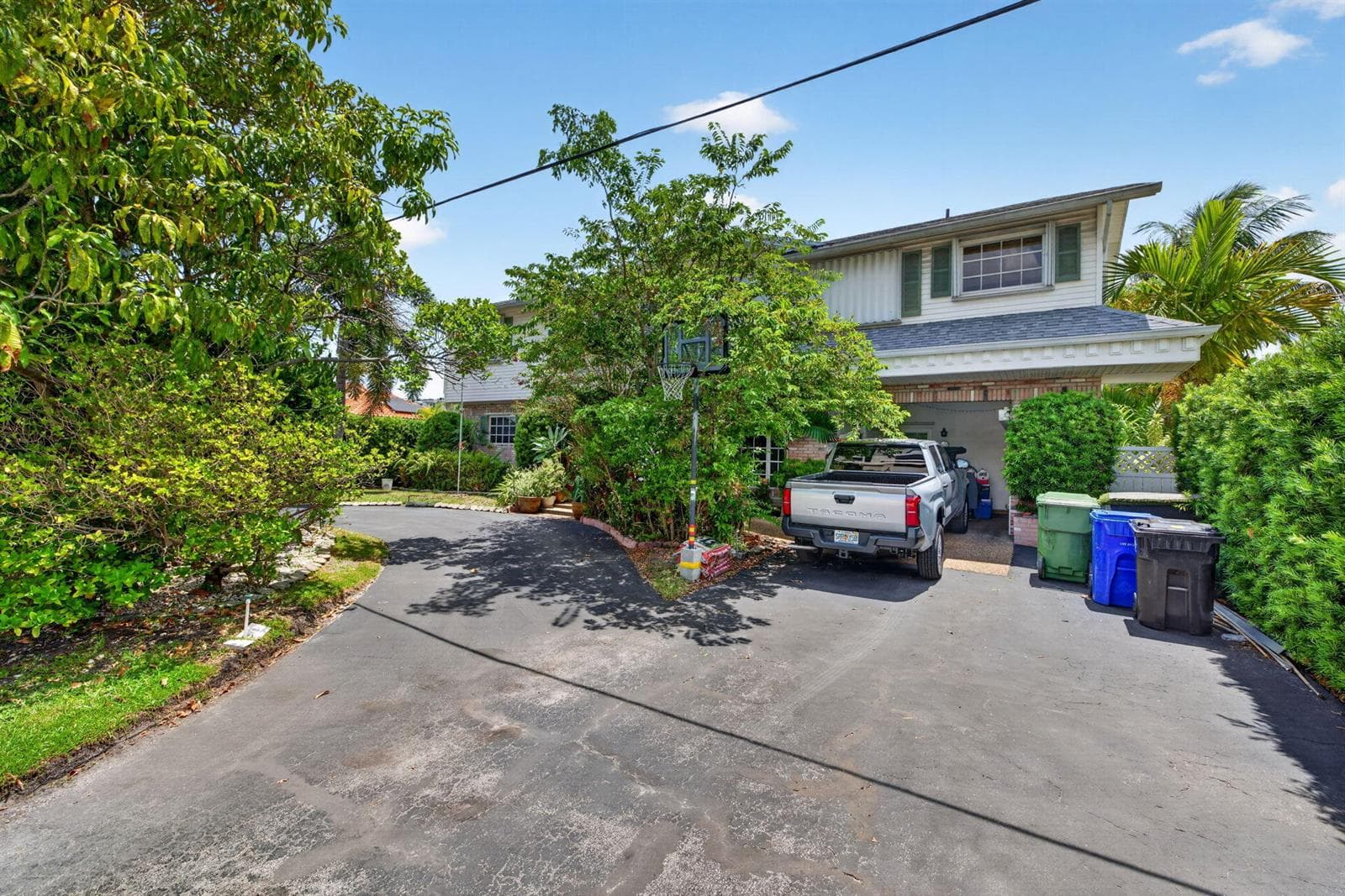 1636 SE 14TH Street, Fort Lauderdale, FL 33316 photo 4
