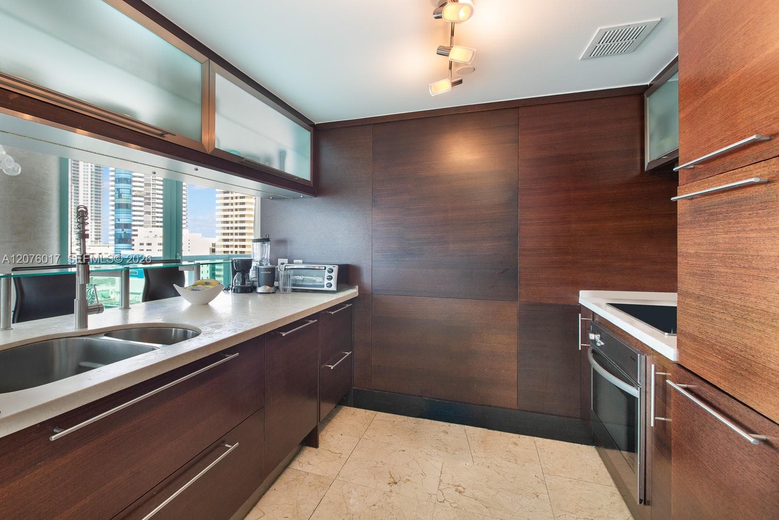 6000 Indian Creek Dr # 12B, Miami Beach, FL 33140 photo 3