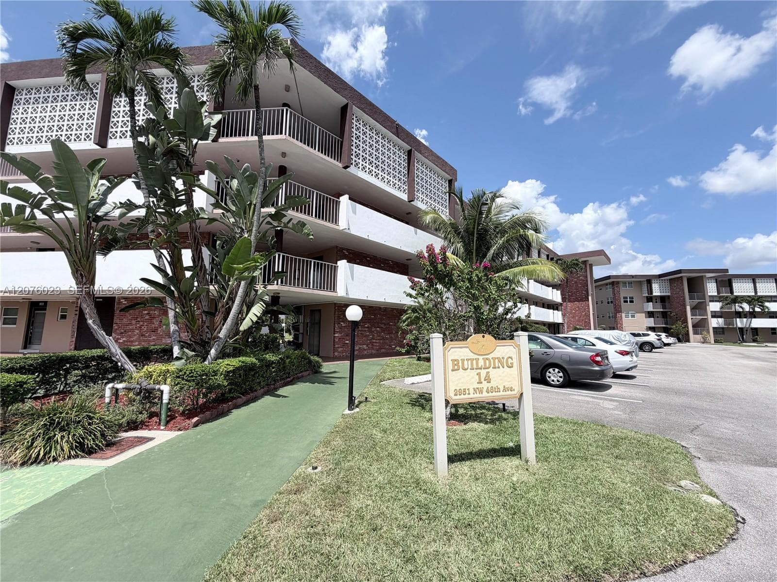 2951 NW 46th Ave # 109, Lauderdale Lakes, FL 33313 photo 2