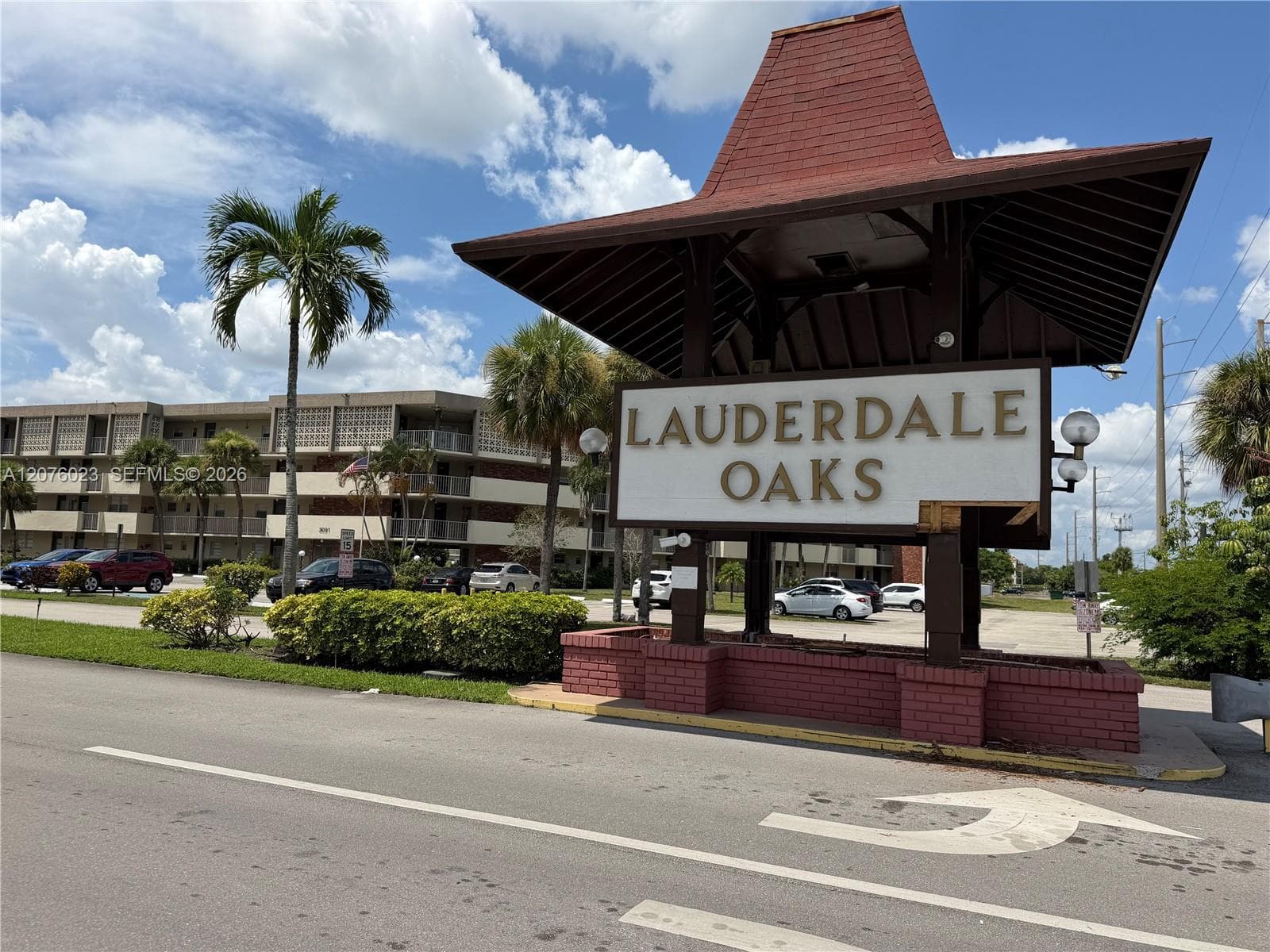 2951 NW 46th Ave # 109, Lauderdale Lakes, FL 33313