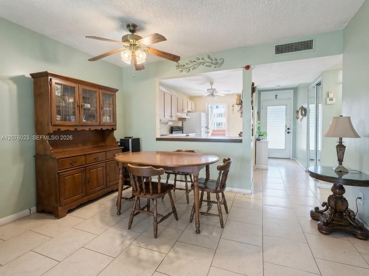 2951 NW 46th Ave # 109, Lauderdale Lakes, FL 33313 photo 5