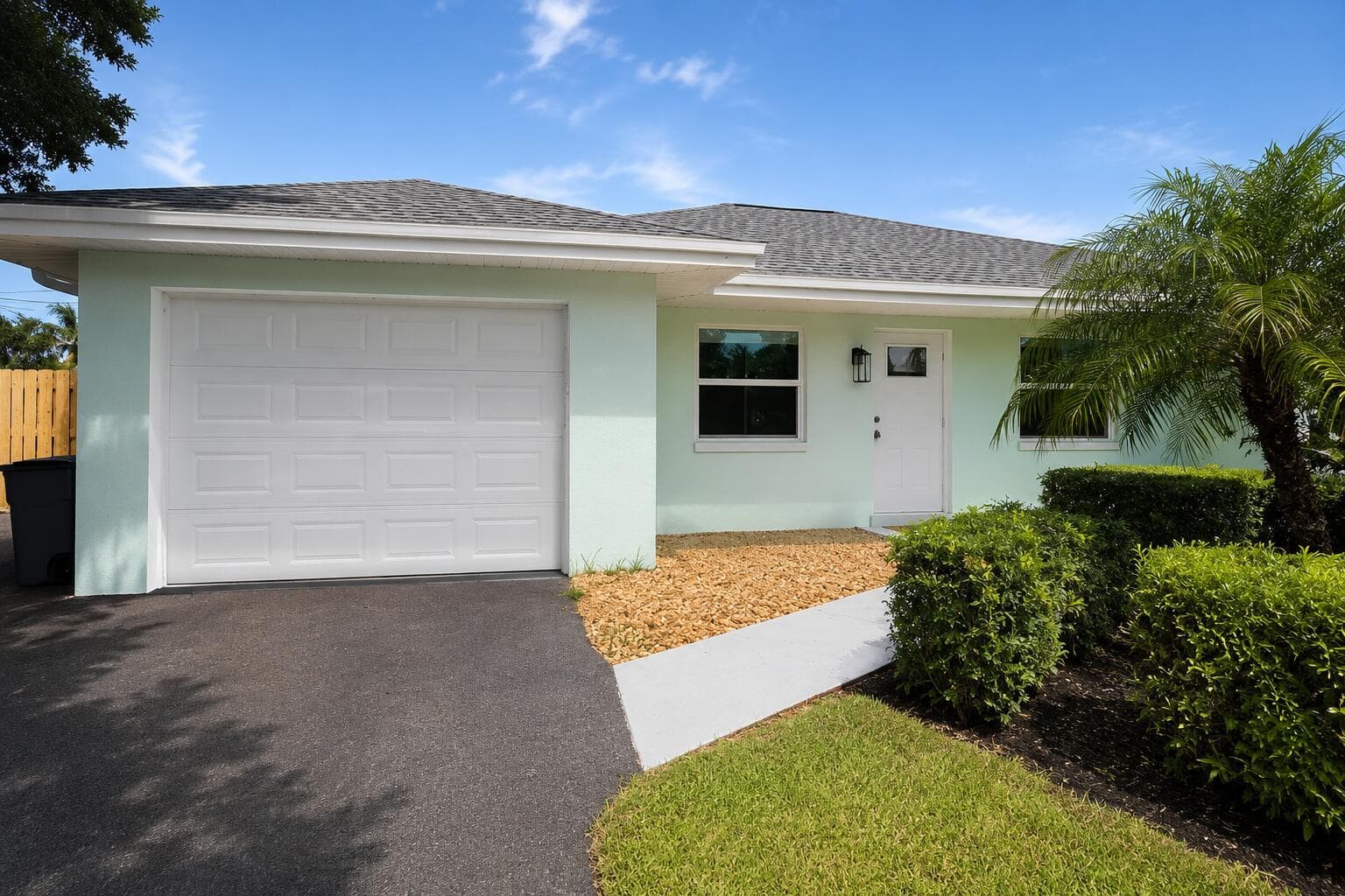 364 VENUS Avenue, Tequesta, FL 33469 photo 3