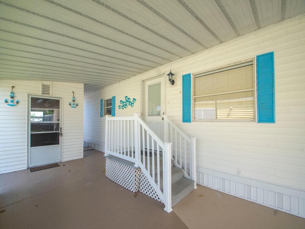 44 Village Lane, Jensen Beach, FL 34957 photo 2