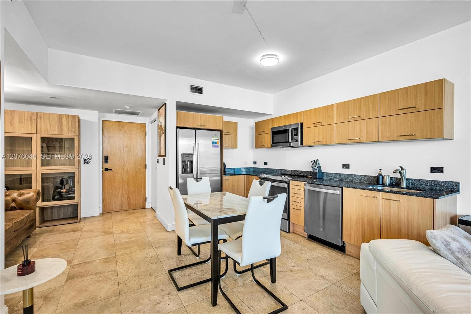350 S Miami Ave # 2009, Miami, FL 33130 photo 3