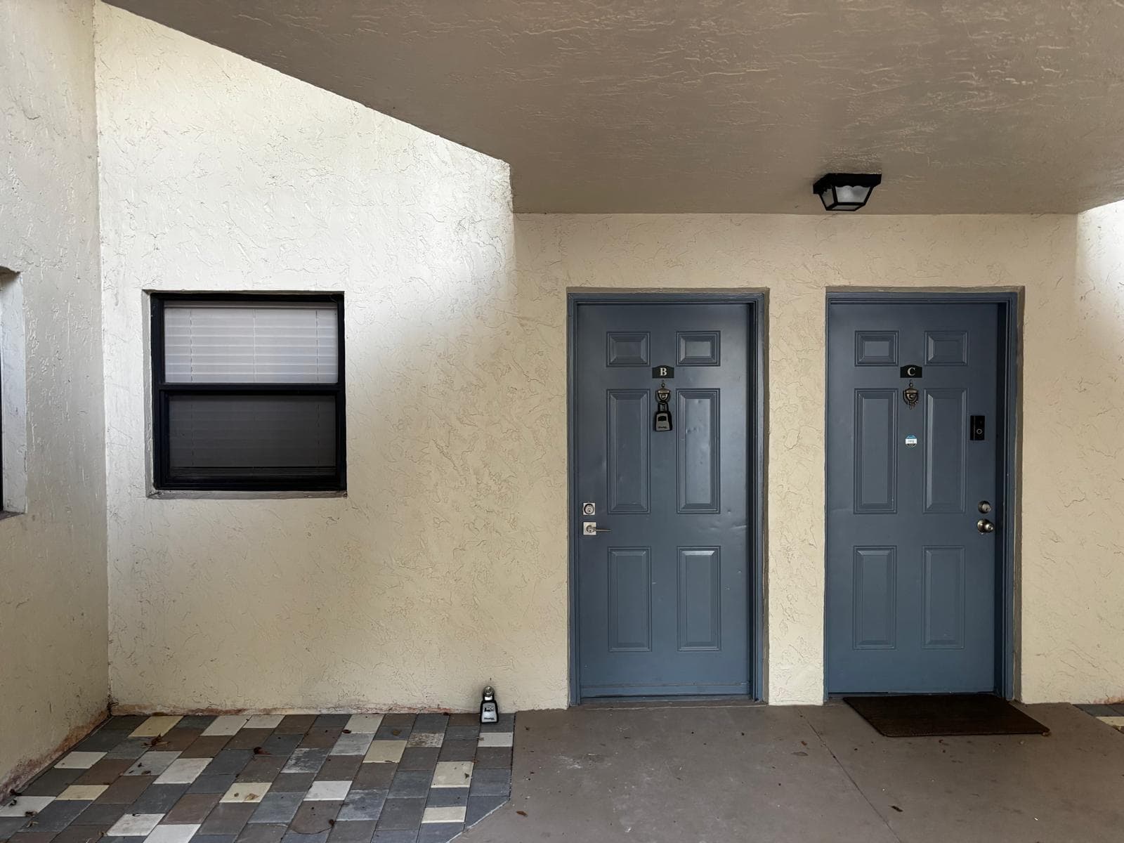 1515 LAKE CRYSTAL Drive # B, West Palm Beach, FL 33411 photo 2