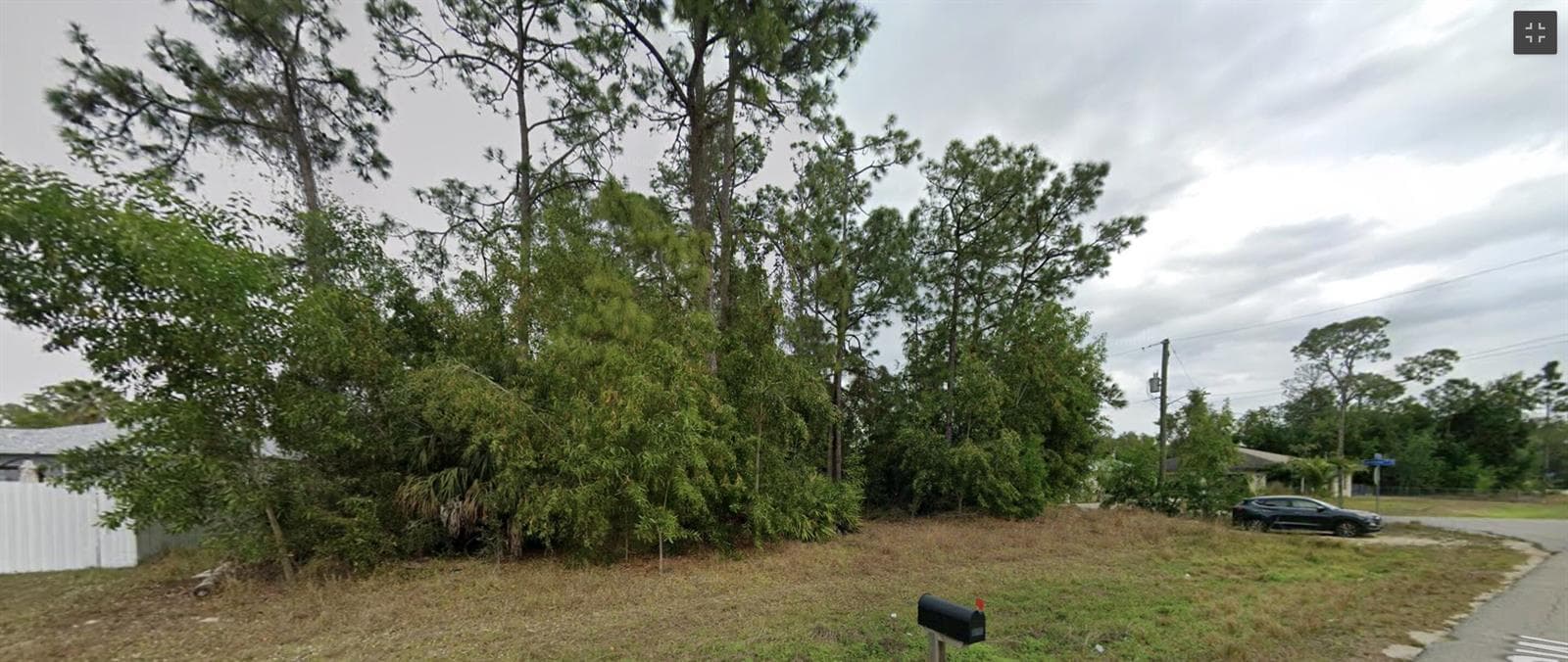 2440 LANTANA Avenue S, Lehigh Acres, FL 33973 photo 4