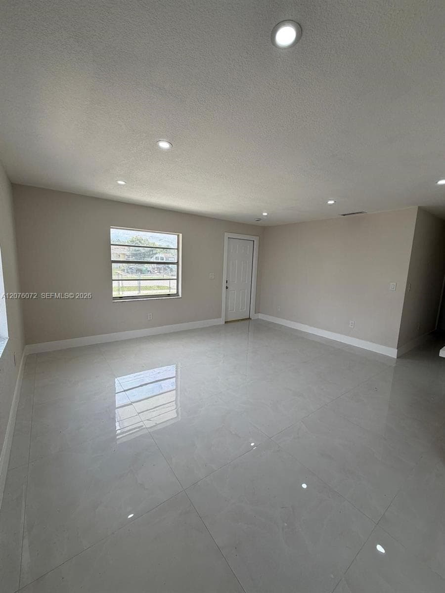 15400 SW 305th St, Homestead, FL 33033 photo 3