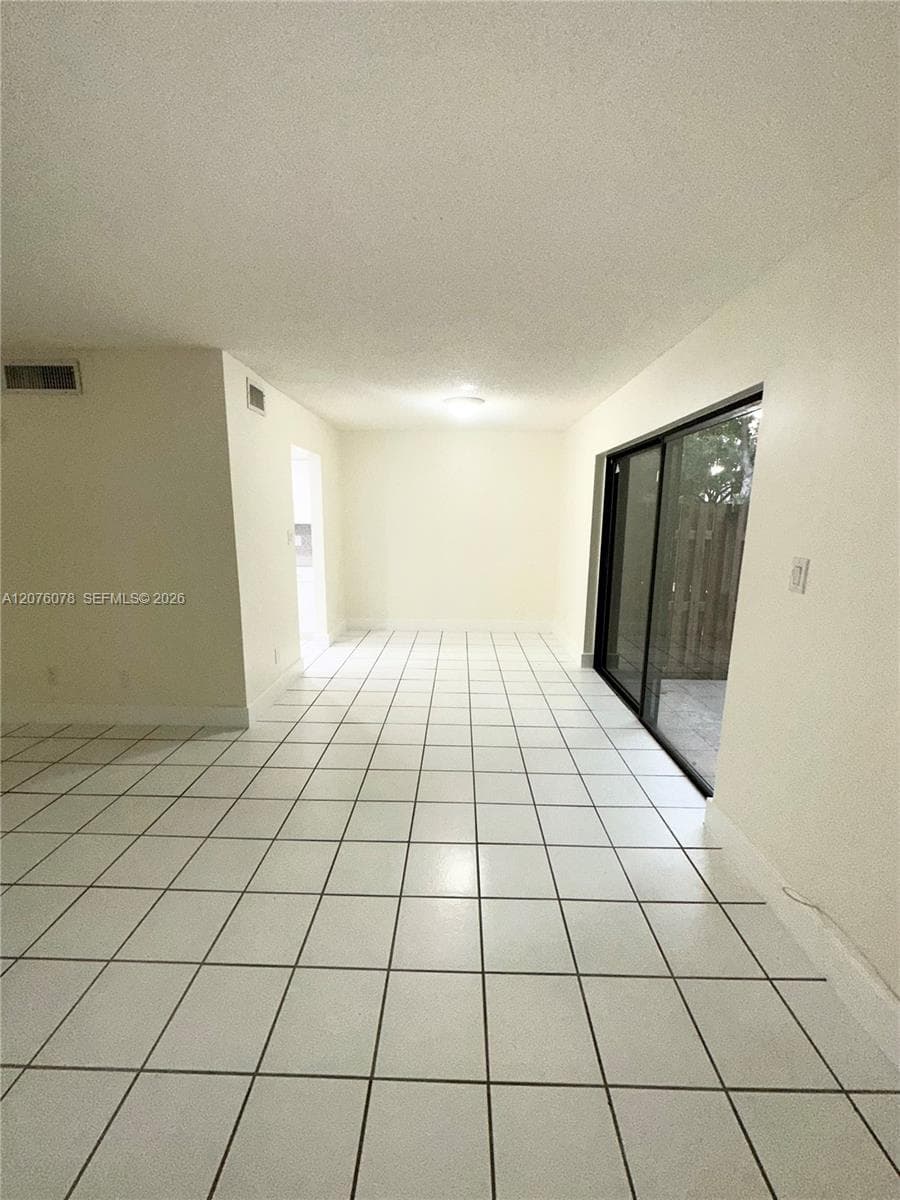 11313 SW 109th Rd # 61-B, Miami, FL 33176 photo 5