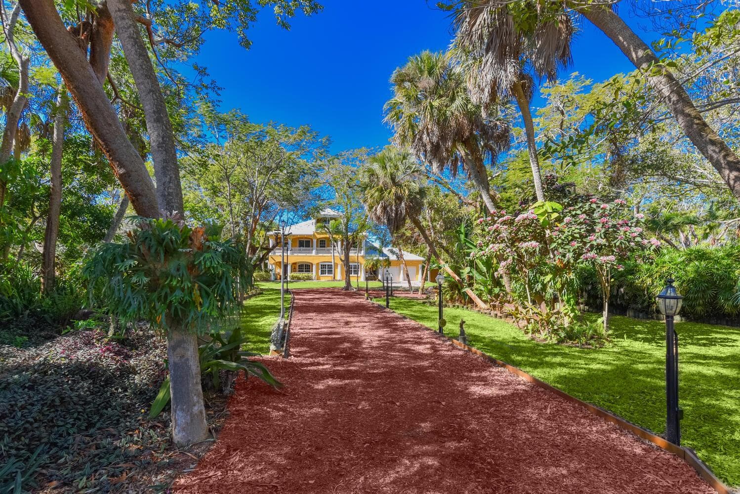 8073 S Indian River Drive, Fort Pierce, FL 34982 photo 2