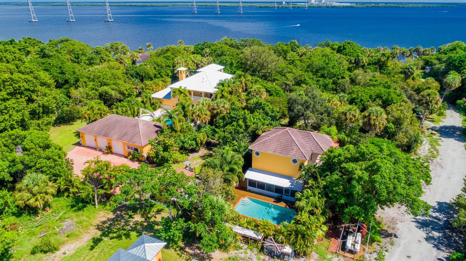 8073 S Indian River Drive, Fort Pierce, FL 34982