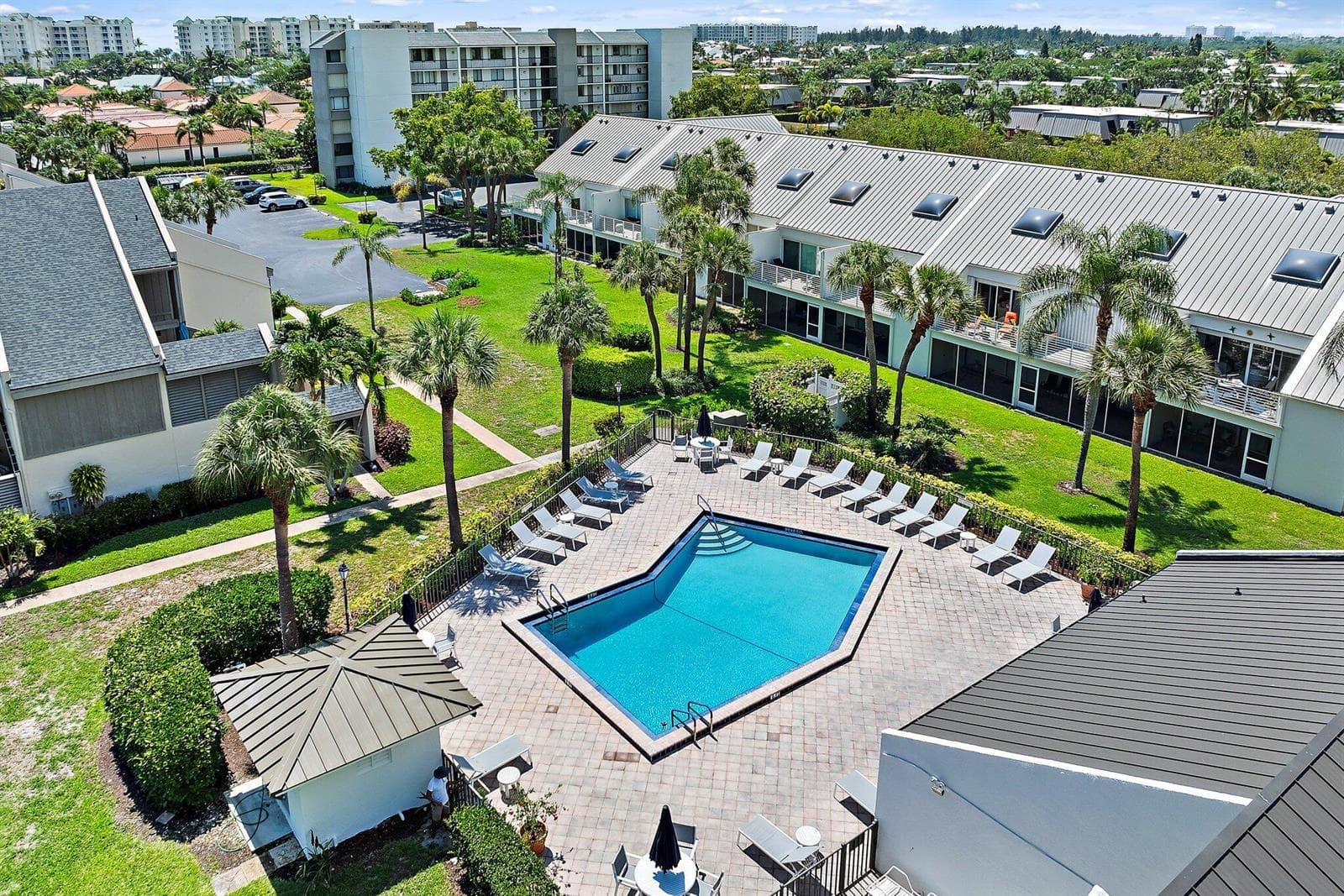 1605 S US HIGHWAY 1 # M2-108, Jupiter, FL 33477 photo 4