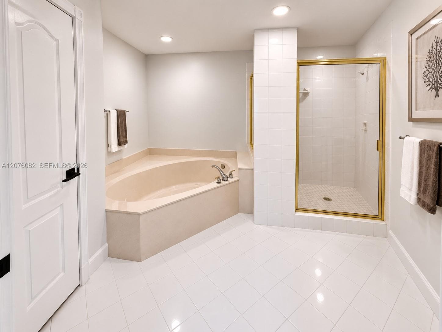 10750 NW 66th St # 413, Doral, FL 33178 photo 3
