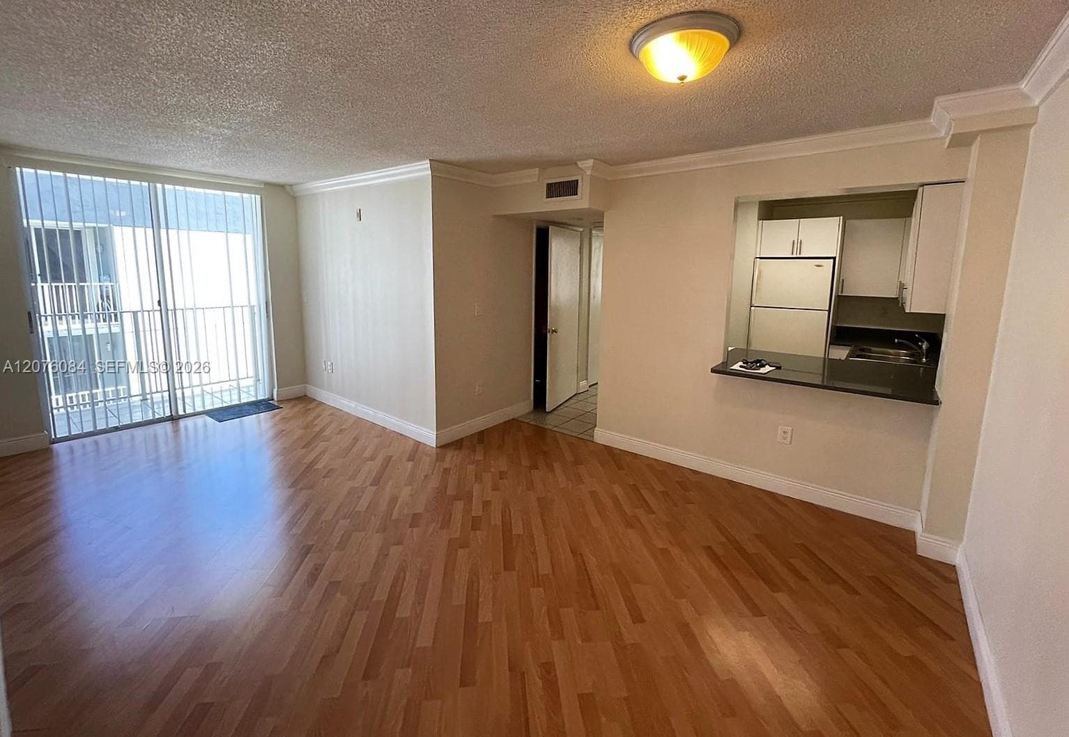 126 SW 17th Rd # 609, Miami, FL 33129 photo 2