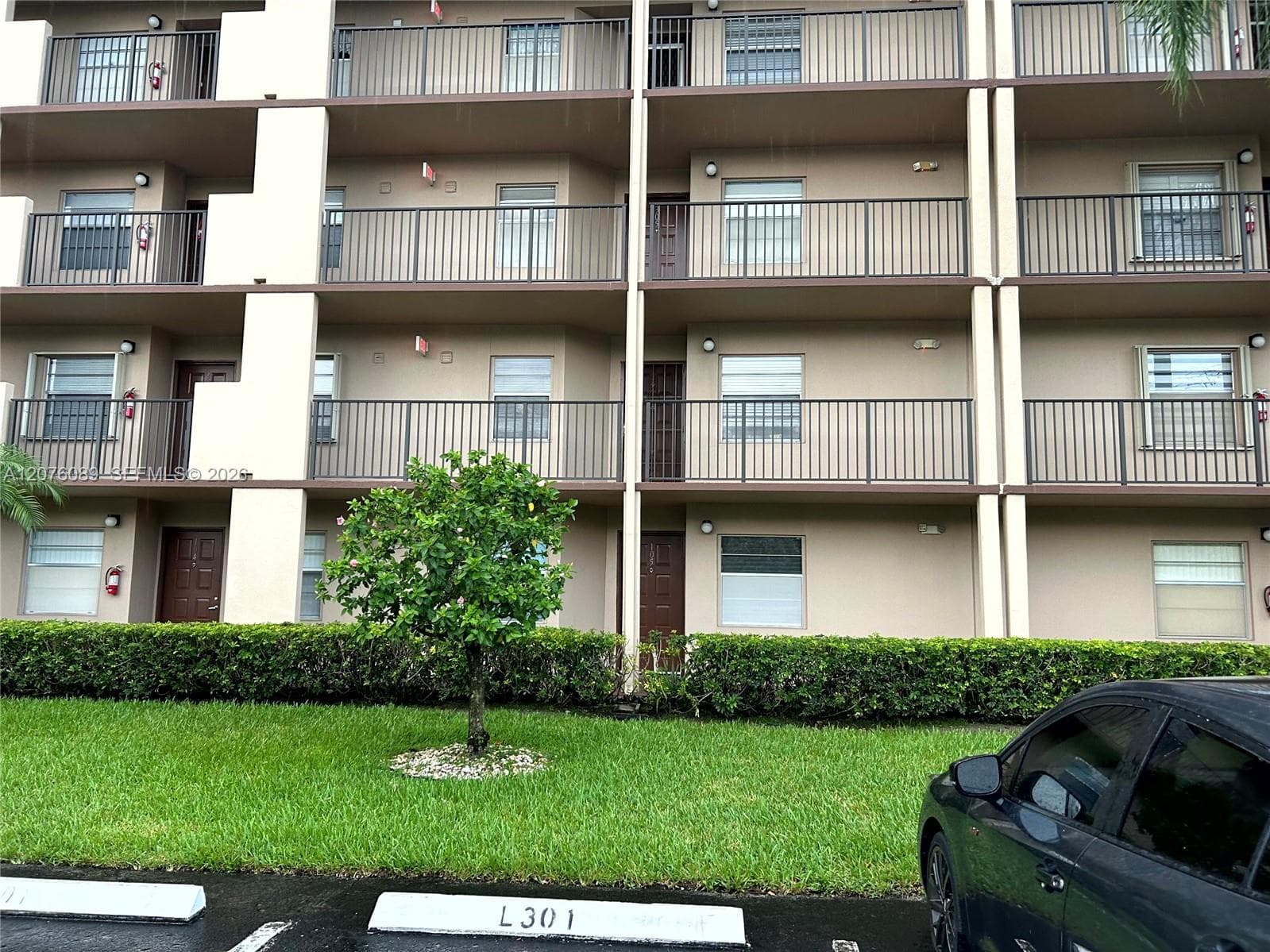 13105 SW 16 CT # 105L, Pembroke Pines, FL 33027 photo 4