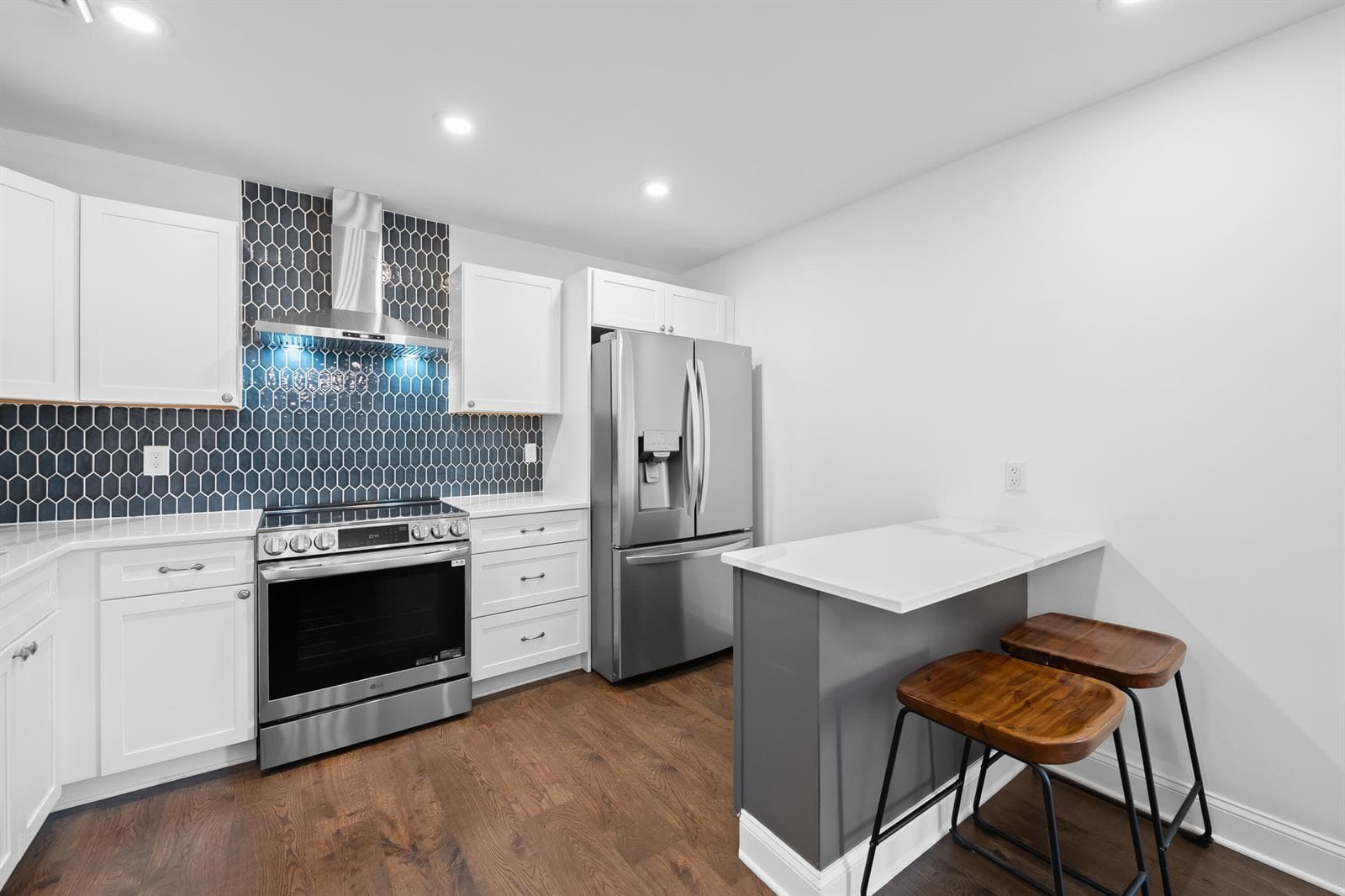 238 SW 10TH Avenue, Delray Beach, FL 33444 photo 4