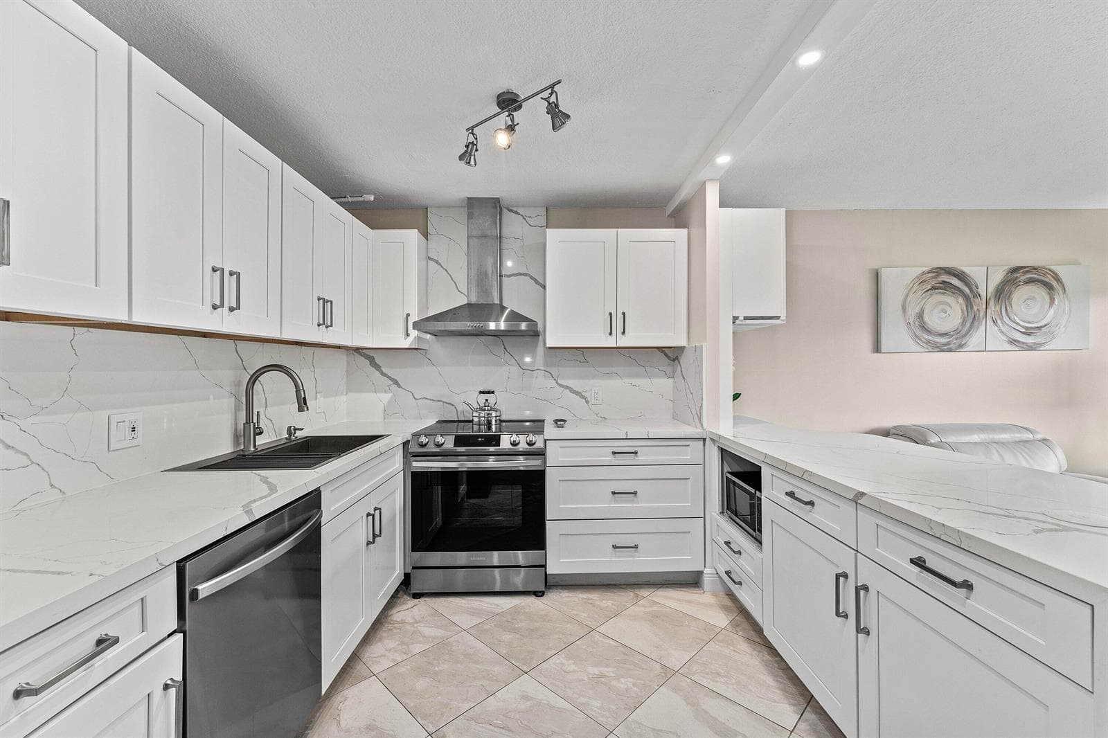 1015 Berkshire A, Deerfield Beach, FL 33442 photo 3