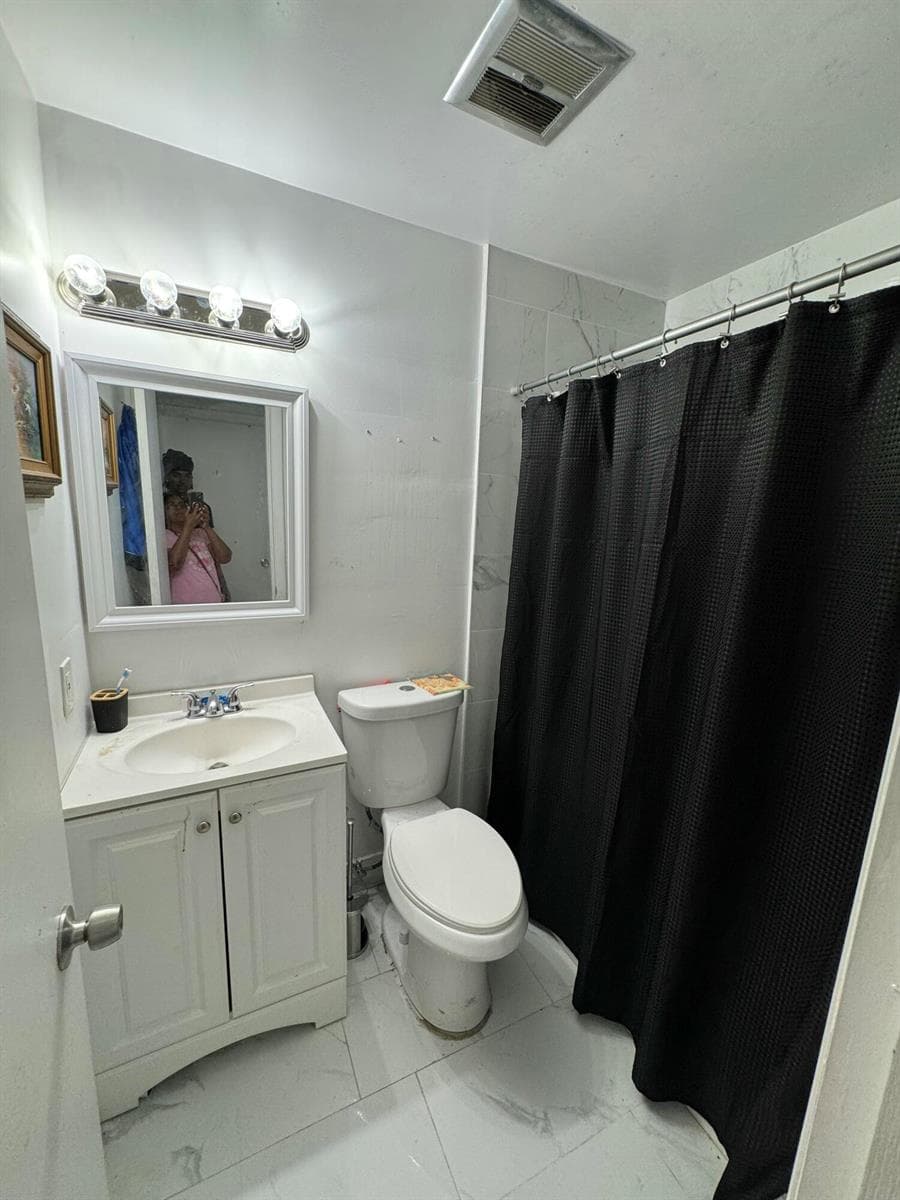 1624 BOARDMAN Avenue, West Palm Beach, FL 33407 photo 2