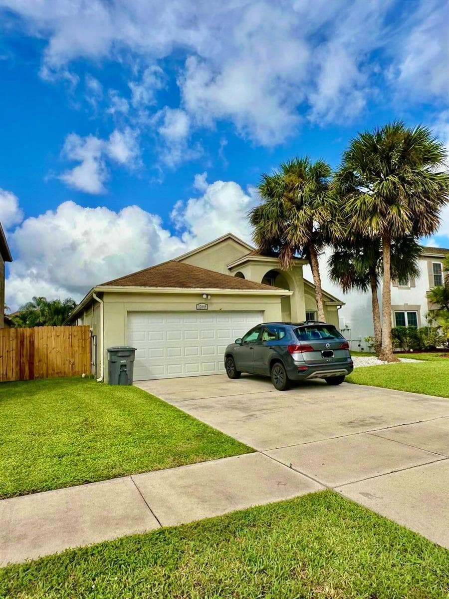 22449 MIDDLETOWN Drive, Boca Raton, FL 33428 photo 4