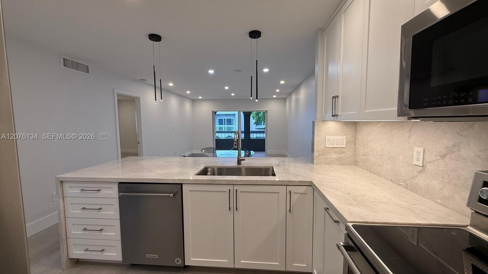 7840 Camino Real # P-405, Miami, FL 33143 photo 4