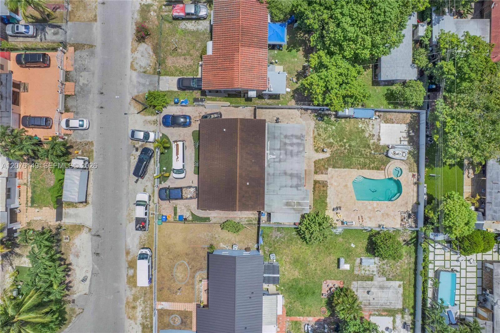 3030 NW 90th St, Miami, FL 33147 photo 5