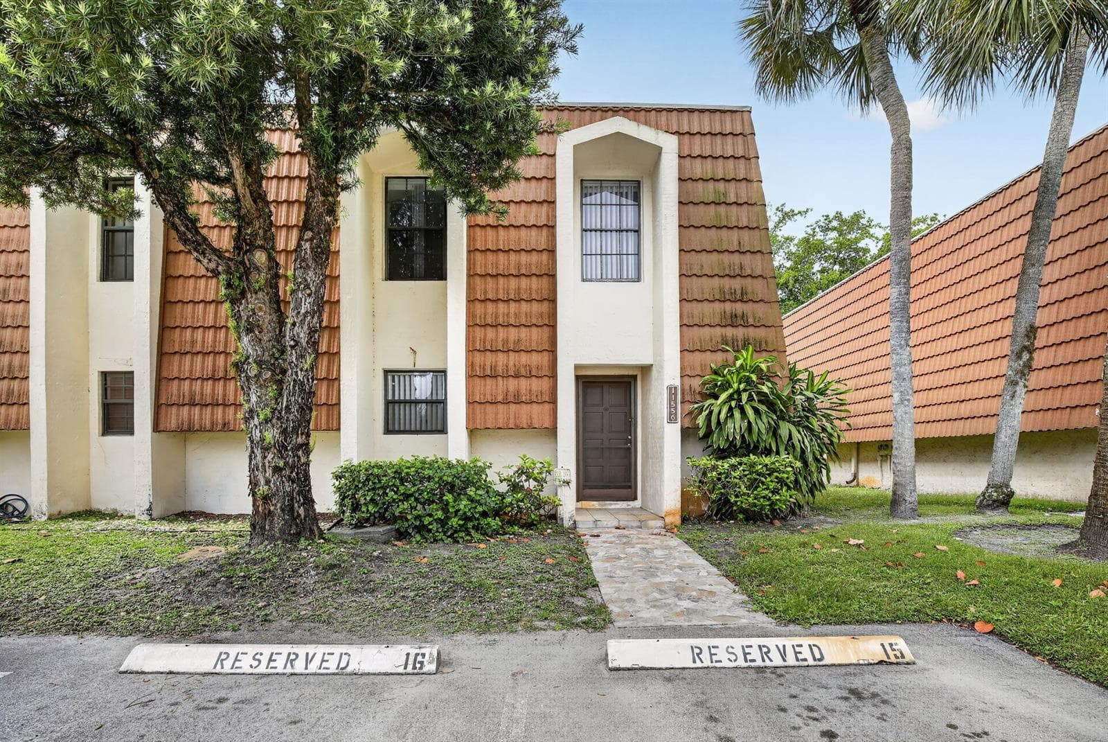11556 NW 1ST Street, Plantation, FL 33325 photo 2