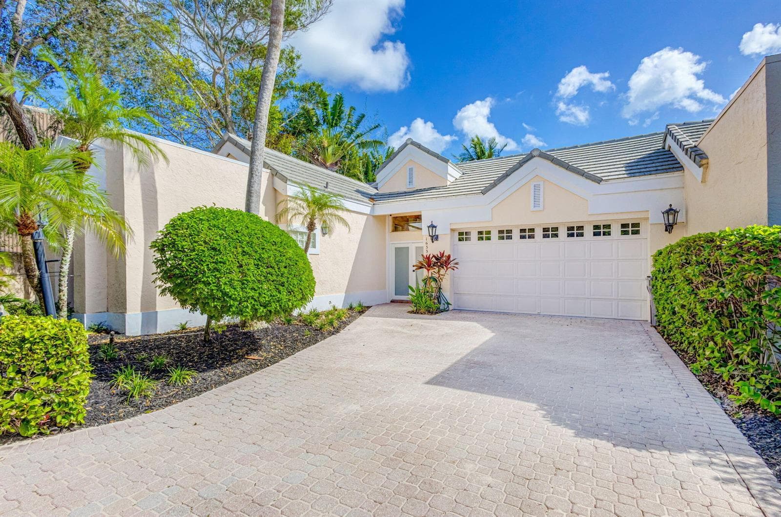 16334 PORT DICKINSON Drive, Jupiter, FL 33477