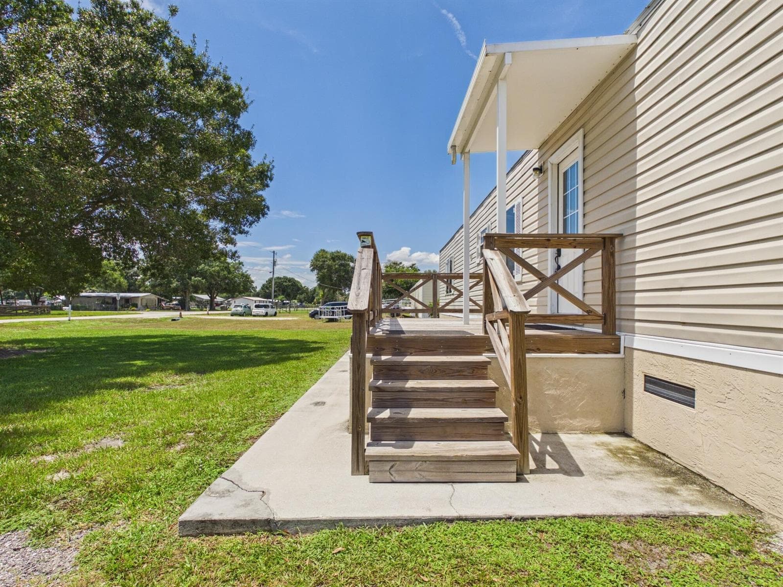 8615 SE 57th Drive, Okeechobee, FL 34974 photo 3
