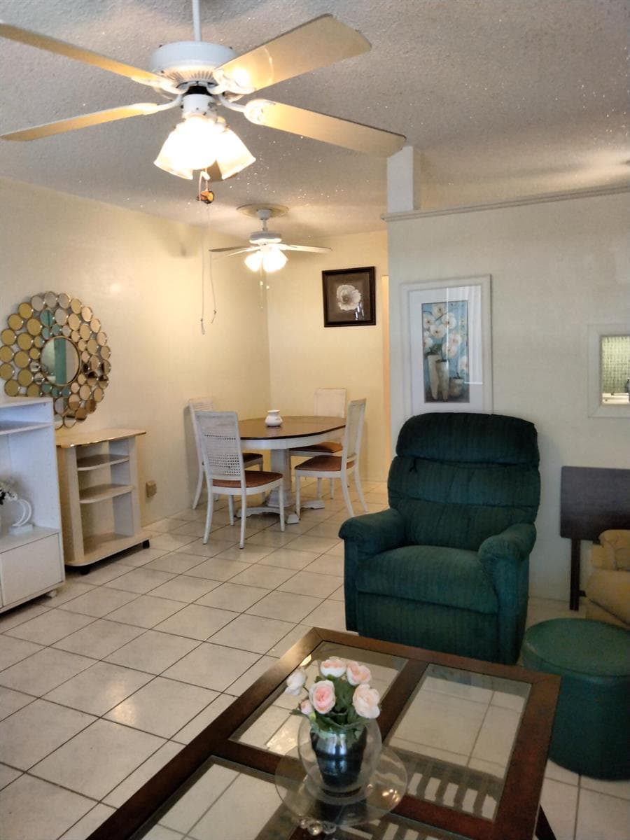 815 SW 10th Terrace # 17V, Hallandale Beach, FL 33009 photo 5