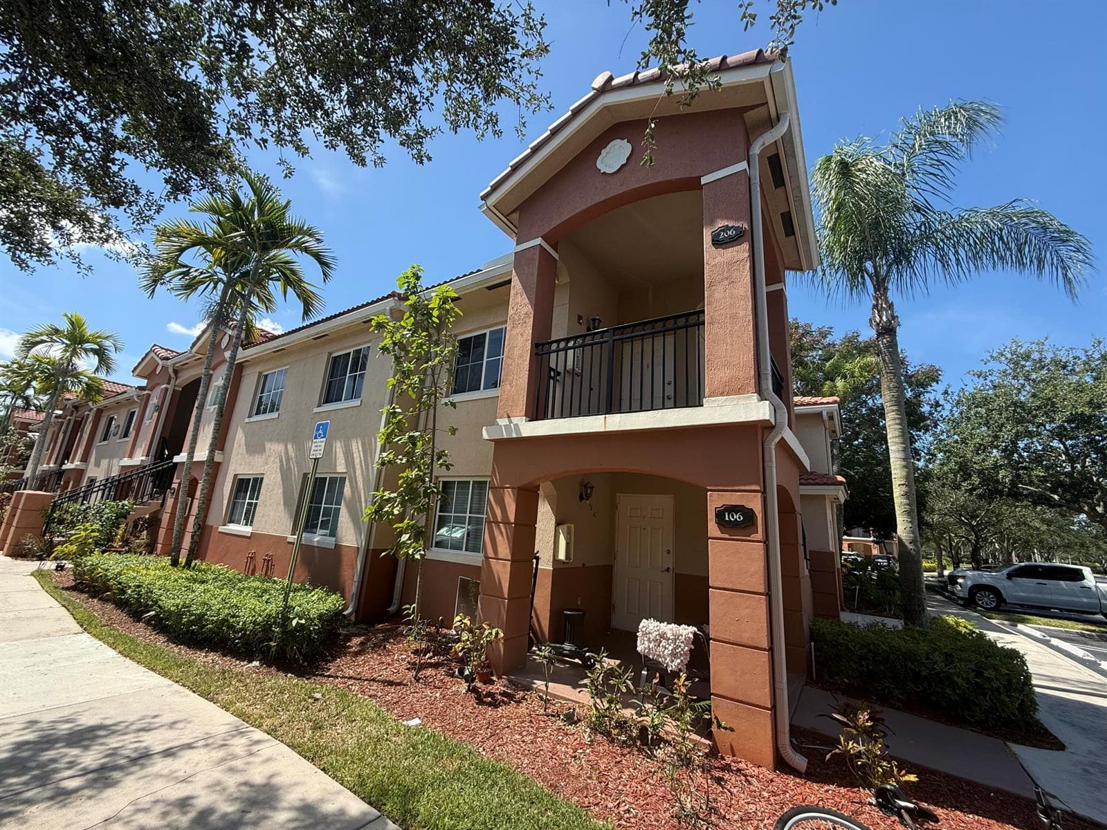 3505 Briar Bay Boulevard # Apt 206, West Palm Beach, FL 33411 photo 2