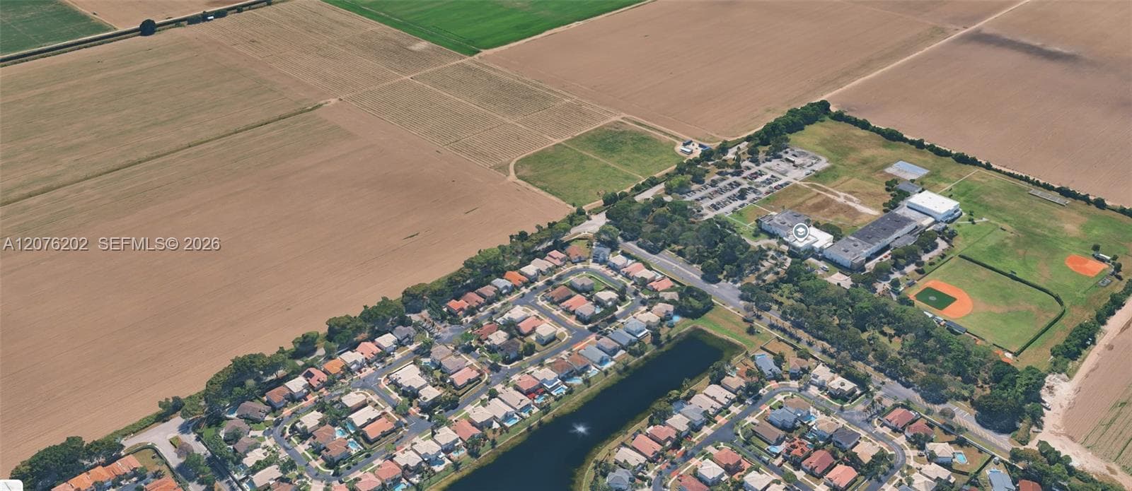 00 104, Kendall, FL 33196 photo 2