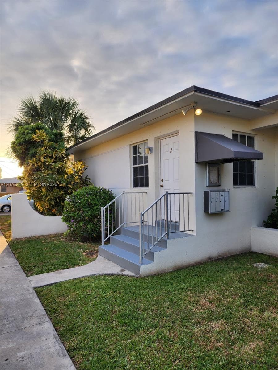 2145 Bay Dr # 2, Miami Beach, FL 33141 photo 2