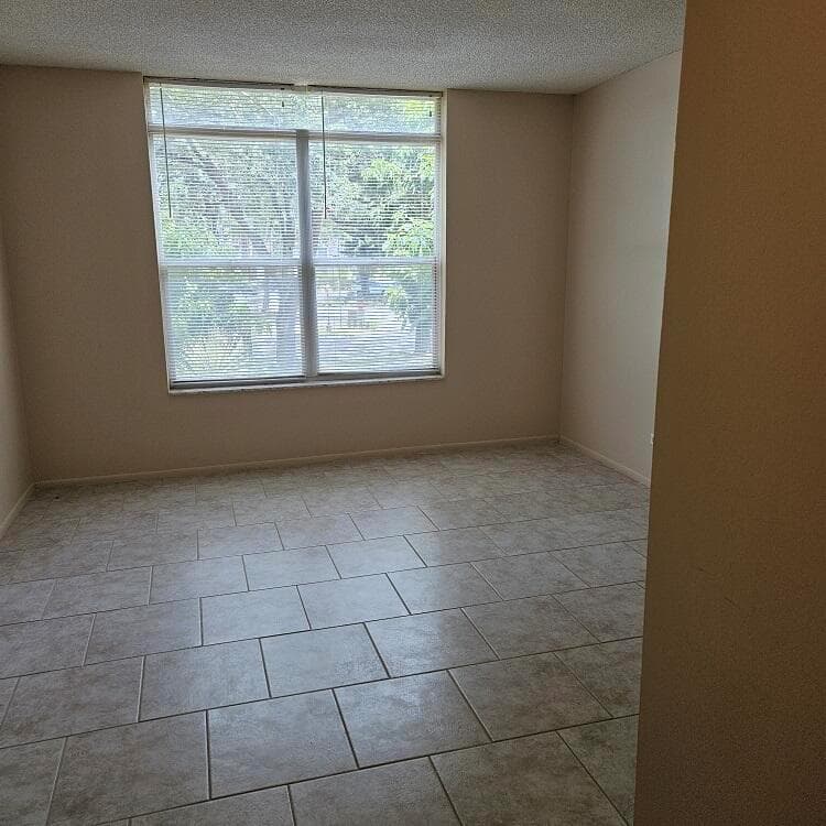 3690 INVERRARY Drive # 2Y, Lauderhill, FL 33319 photo 5