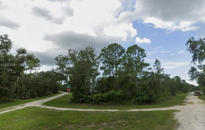 28047 Aloha Dr, Other City - In The State Of Florida, FL 33955 photo 4