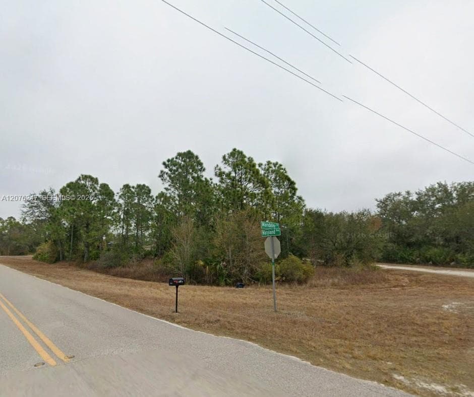 13185 MANDALAY DR, Other City - In The State Of Florida, FL 33955 photo 3