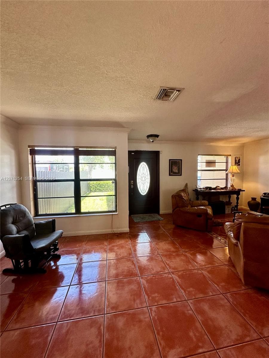 10330 Puerto Rico Dr, Cutler Bay, FL 33189 photo 2