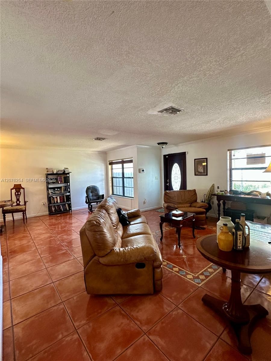 10330 Puerto Rico Dr, Cutler Bay, FL 33189 photo 3