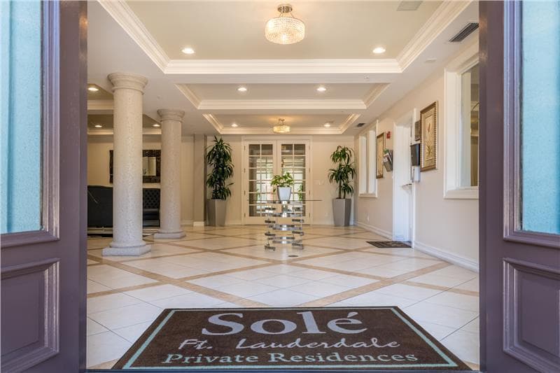 533 NE 3rd Avenue # 425, Fort Lauderdale, FL 33301 photo 2