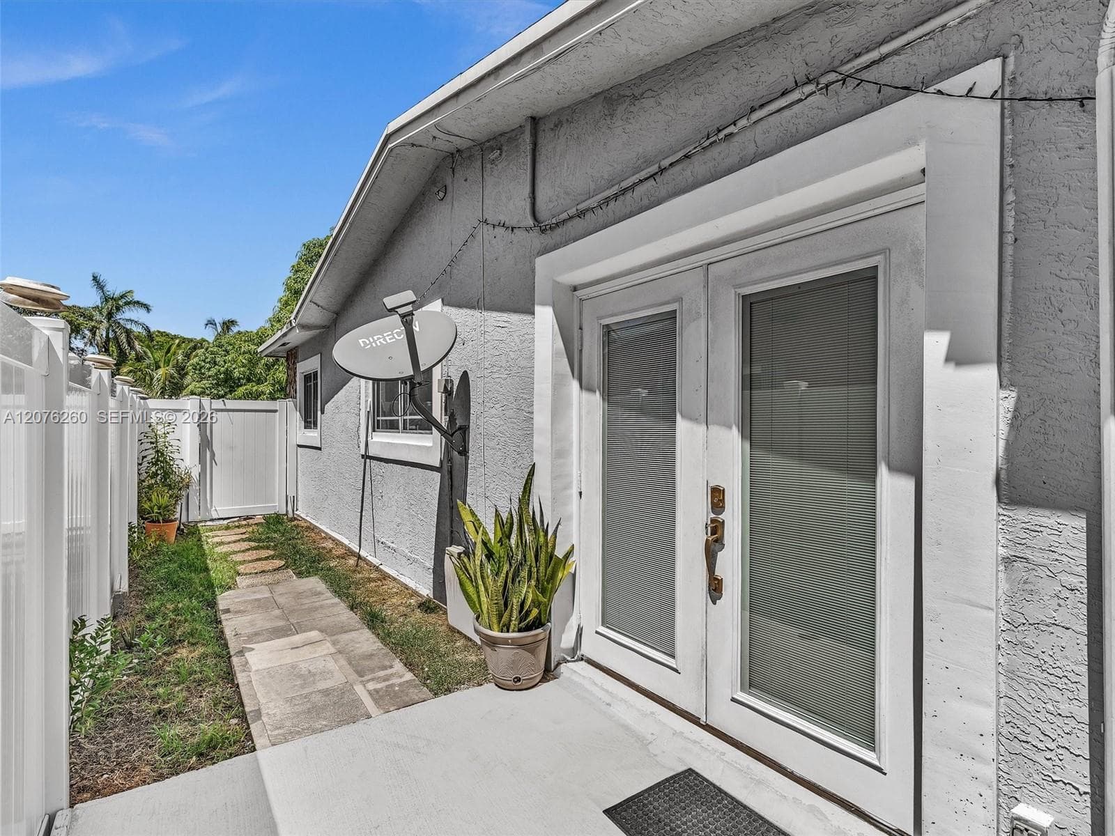 6520 SW 7th Ct, North Lauderdale, FL 33068 photo 4