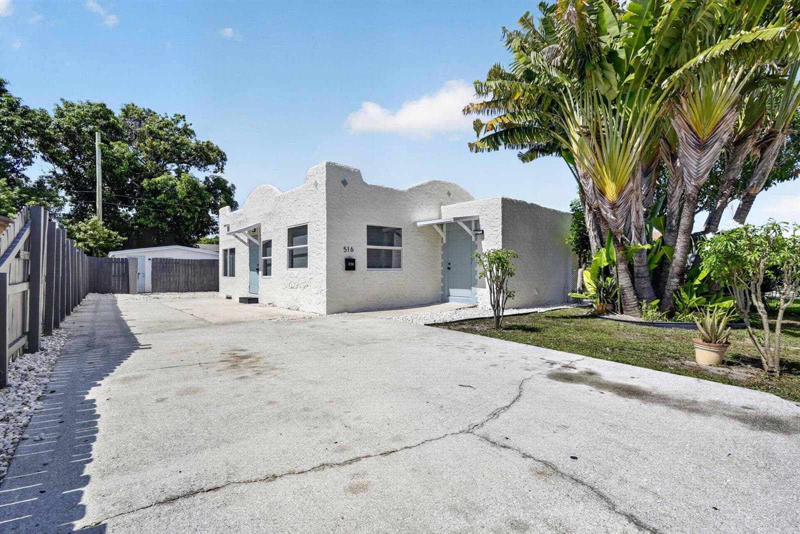 516 Independence Road # 1, West Palm Beach, FL 33405 photo 4