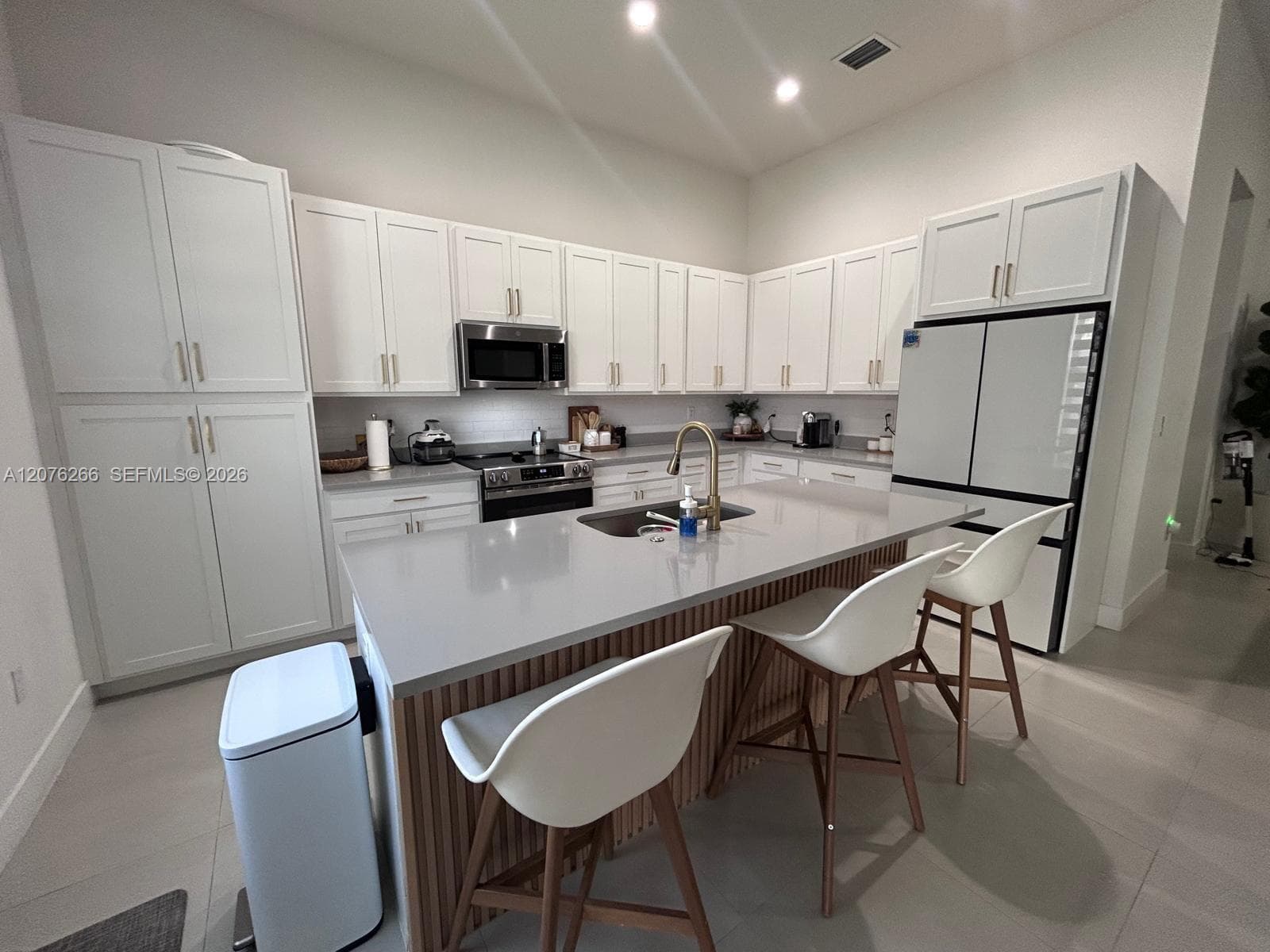 14435 SW 13th Ter, Miami, FL 33184 photo 3