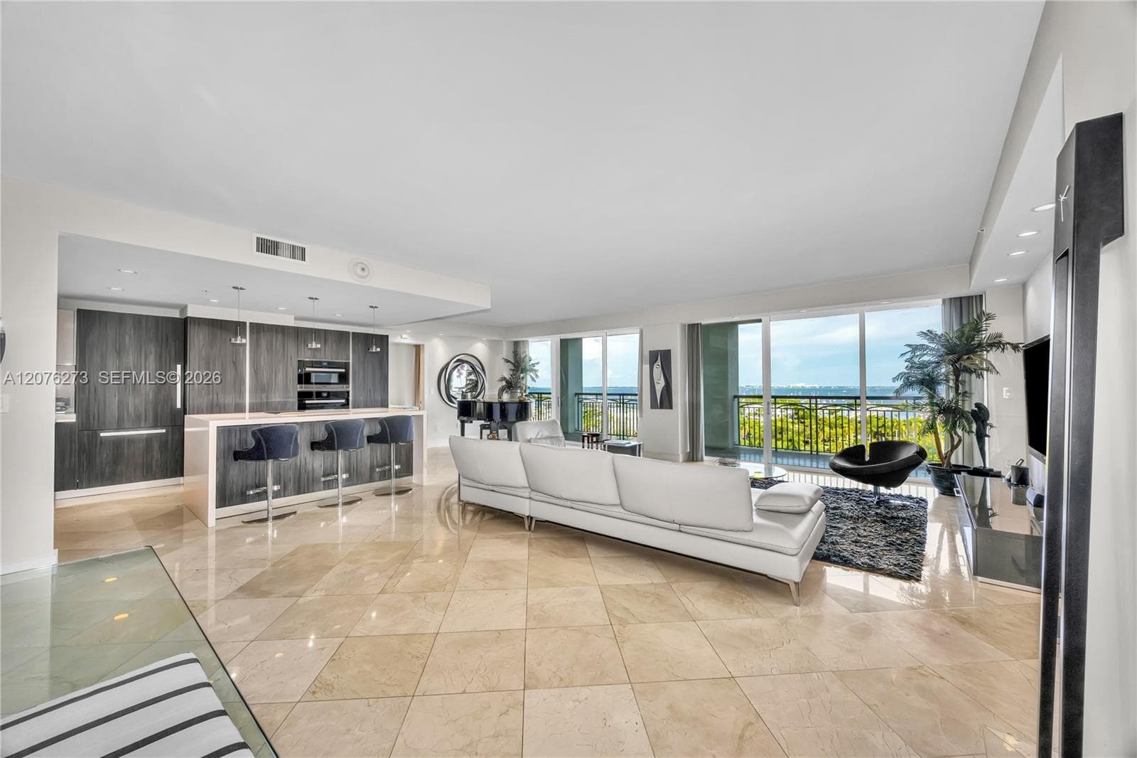 3400 SW 27th Ave # 902, Miami, FL 33133 photo 5